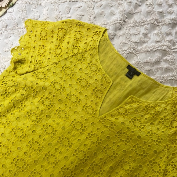 JCrew Collection daisy/eyelet short sleeved lined blouse - Picture 3 of 7